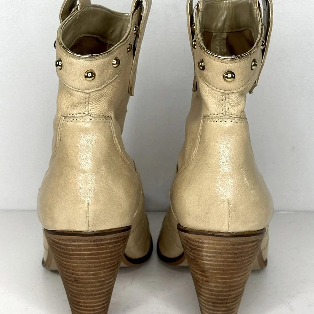 Carlos Santana Spur Cream Western Ankle Boots Leather Rodeo Boho Sz 9.5 - Picture 2 of 10